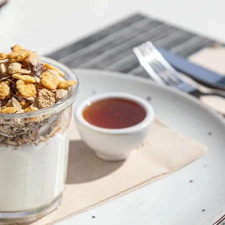 فندق Senator ماهون